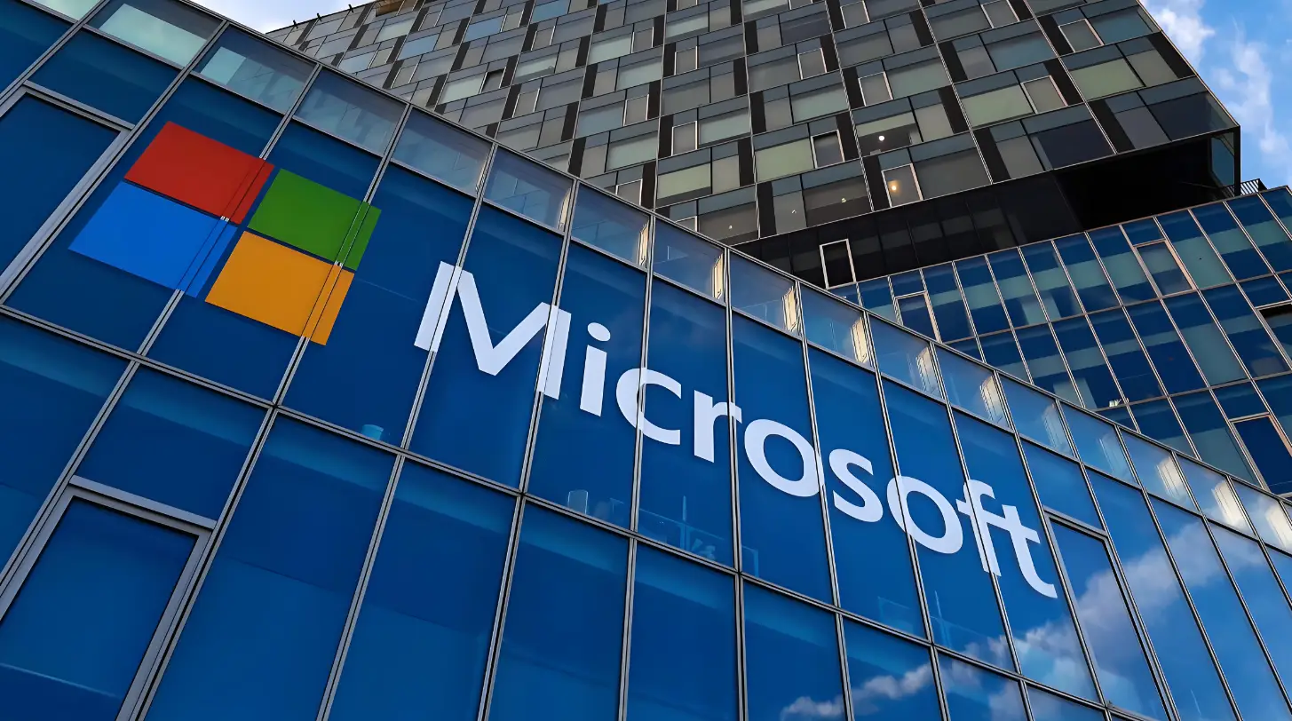 微软加码东南亚算力赛道：新加坡、泰国双核心布局，累计投超65亿美元